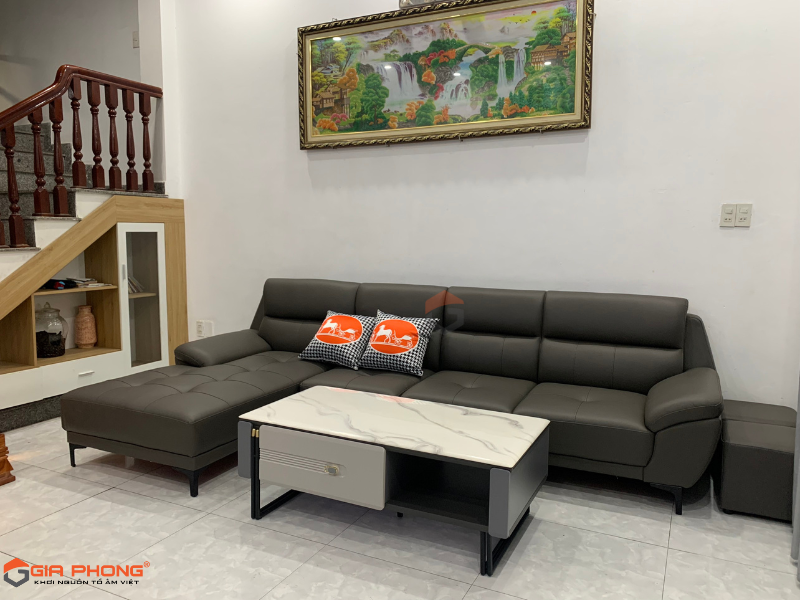 Bàn giao Bộ Sofa Da cho khách hàng tại Liên Chiểu - Đà Nẵng.