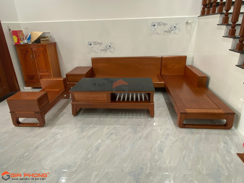 àn giao Bộ sofa gỗ cho khách hàng anh Quảng tại Hòa Phước - Đà Nẵng.