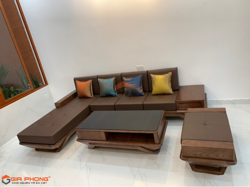 Bàn giao Bộ sofa gỗ cho khách hàng chị Tin tại Quảng Nam