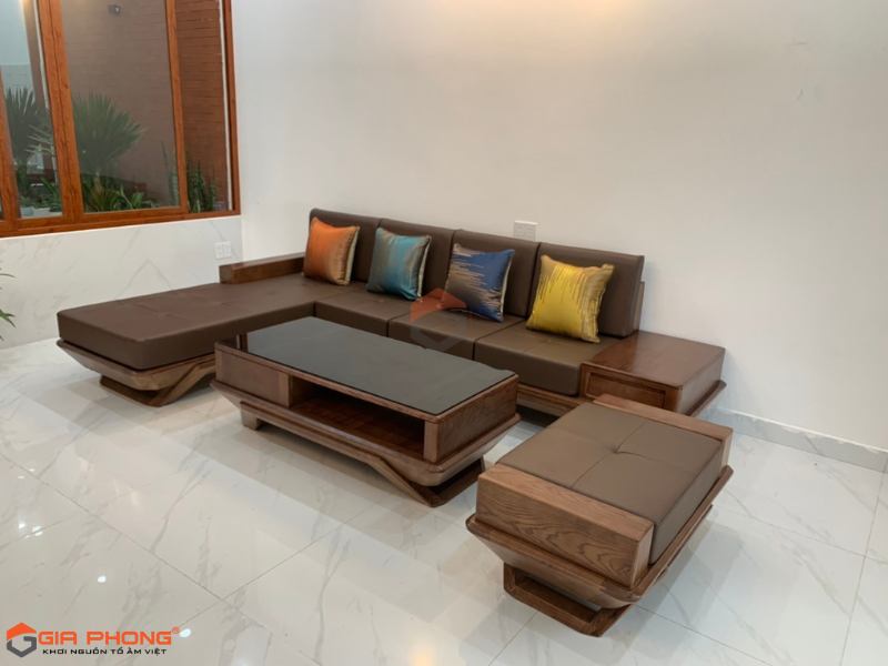 Bàn giao Bộ sofa gỗ cho khách hàng chị Tin tại Quảng Nam