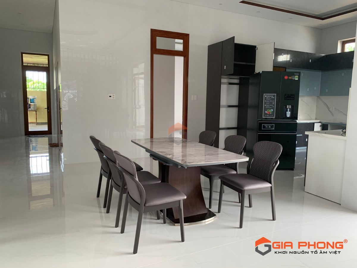 Bàn giao bộ Sofa Gỗ & bàn ăn nhập khẩu